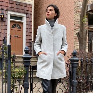 Aritzia - Wilfred Cocoon Coat in Heather White (US S)